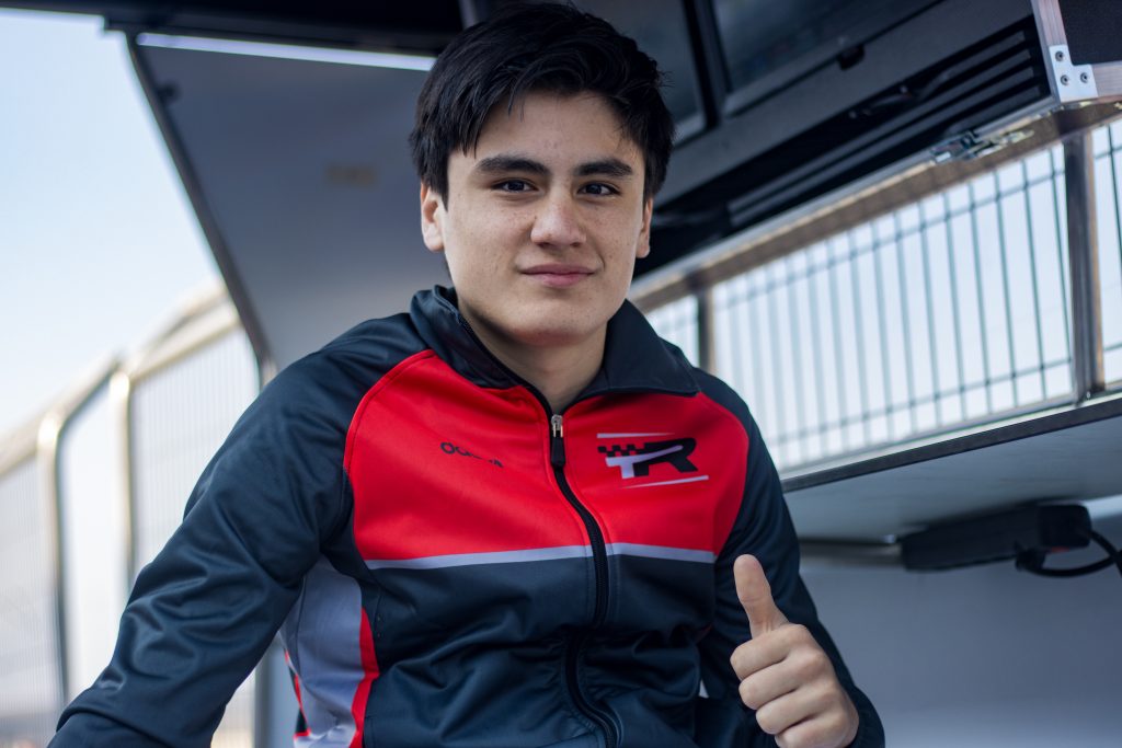 Tecnicar da la bienvenida a Lorenzo Castillo y Dewey Richards para la ronda de Jerez